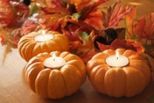 pumpkin-candle-centerpiece